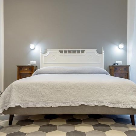 Pavian Hotell Levanto Eksteriør bilde