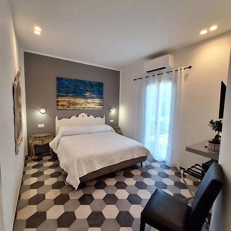 Pavian Hotell Levanto Eksteriør bilde