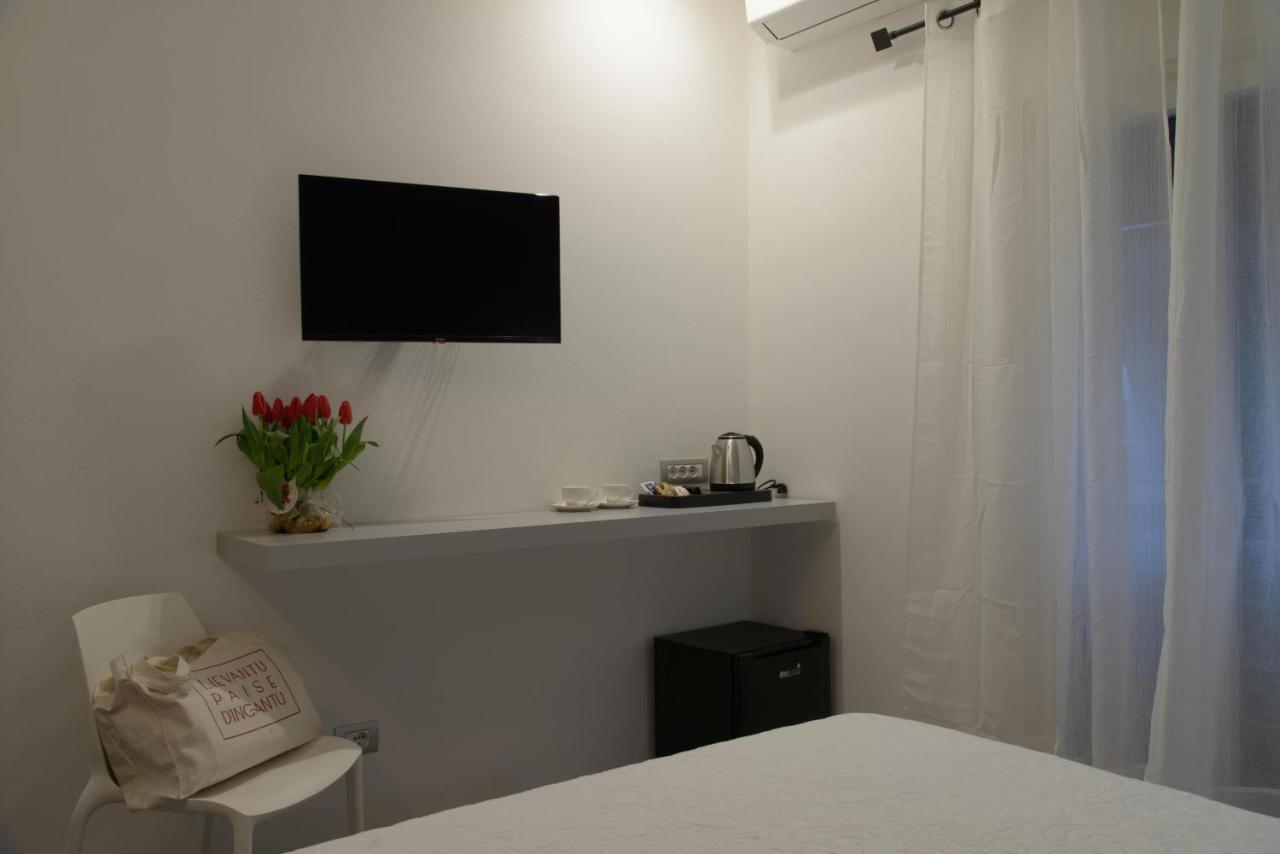 Pavian Hotell Levanto Eksteriør bilde